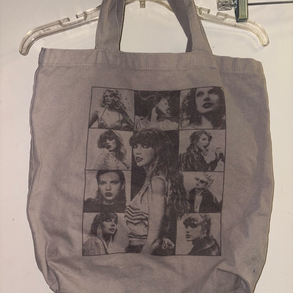 Taylor Swift The Eras Tour Tokyo Limited 2024 TOTE BAG FLAW see description